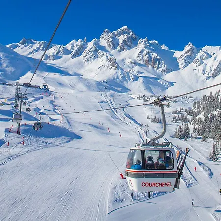 Confortable 2 Pieces, Skis Aux Pieds, Proche Commerces - Fr-1-182a-21 Courchevel