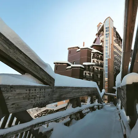 Confortable 2 Pieces, Skis Aux Pieds, Proche Commerces Apartment
