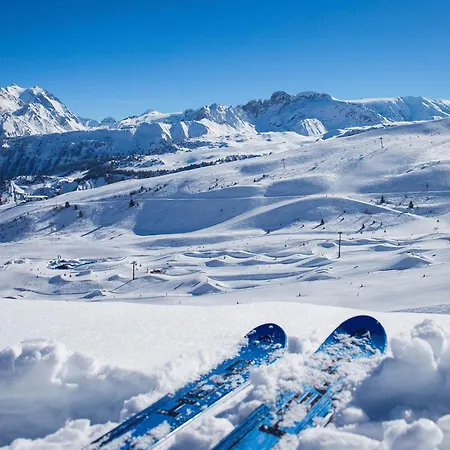 Confortable 2 Pieces, Skis Aux Pieds, Proche Commerces Apartment